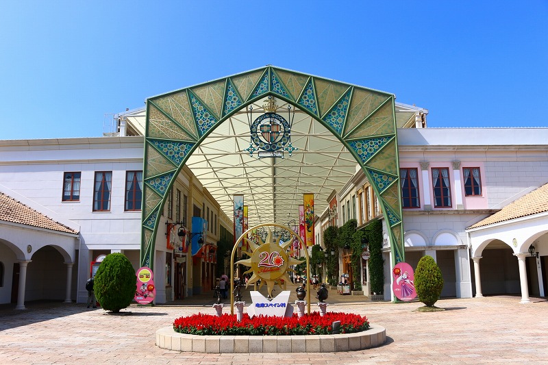 三重・伊勢志摩！志摩スペイン村＆おかげ横丁を遊び尽くす！貸切バス日帰り社員旅行・団体旅行モデルコース