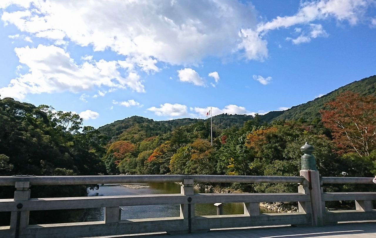 究極のパワースポット巡り！伊勢神宮・伊雑宮から横山展望台の絶景まで楽しむ日帰り団体旅行